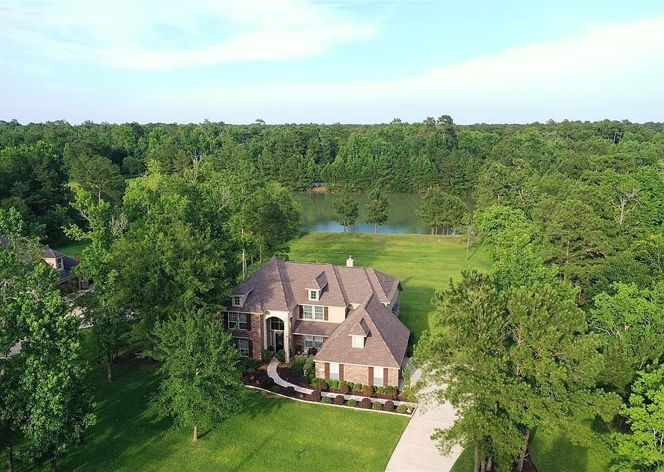 1st image of 32711 Tall Oaks Way