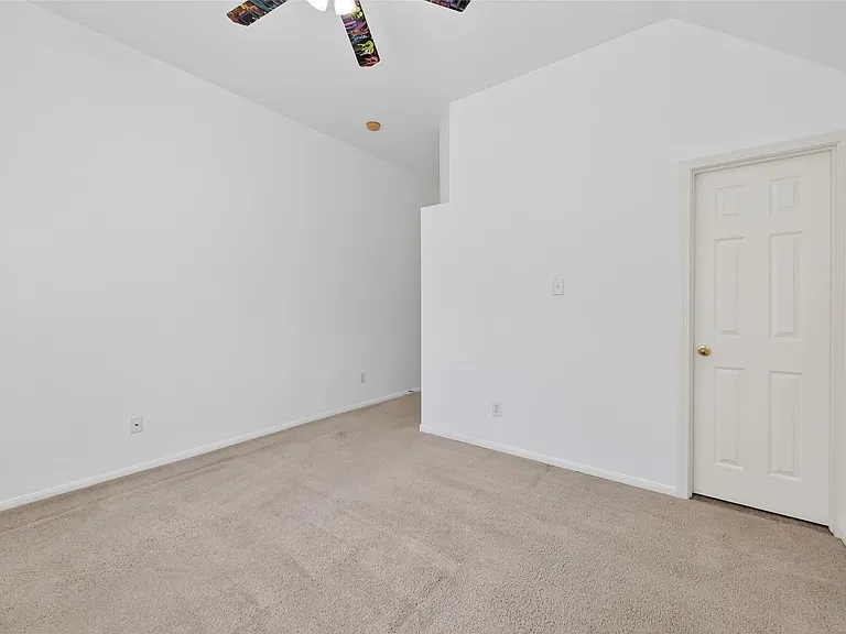 1311 Rene Ct — Photo 42