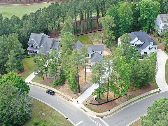 5th image of 9 High Ridge Ln
