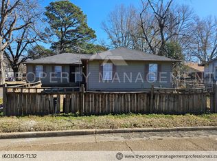 2814 Smith Robinson St, Jackson, MS 39213
