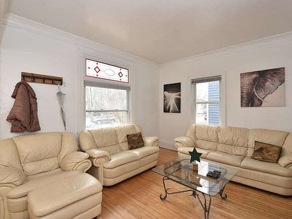 3rd image of 2369 N Palmer St #2371