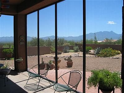 3rd image of 1007 W Mountain Stone Dr