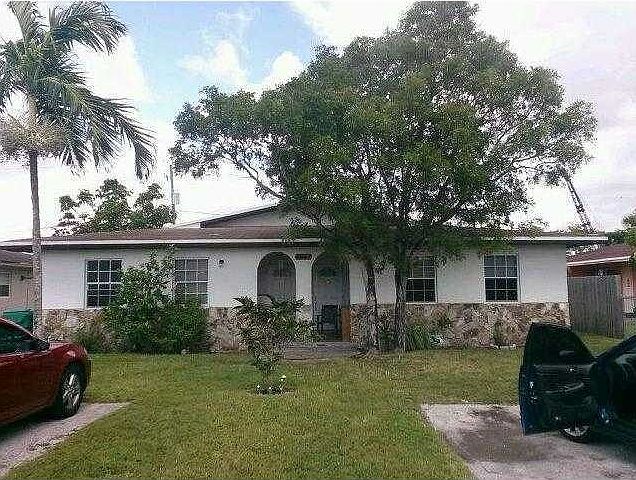 1st image of 4641 SW 43rd Ter
