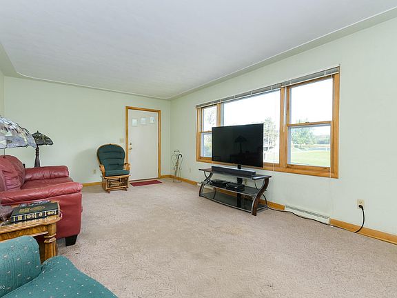 4th image of 265 Pennbrook Trl