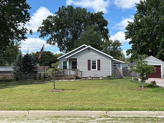 4th image of 707 Cypress St