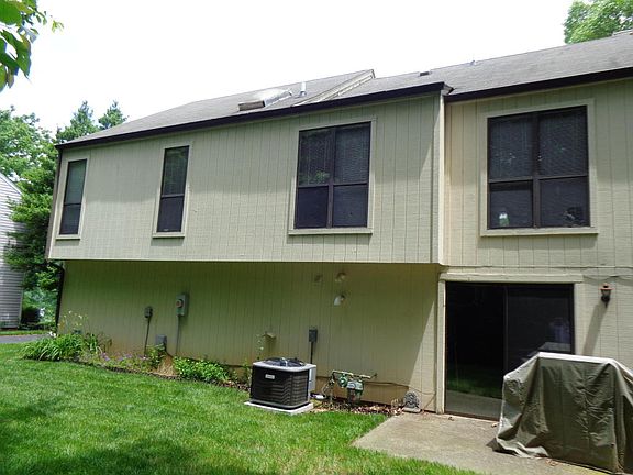 4th image of 4425 Summerset Dr