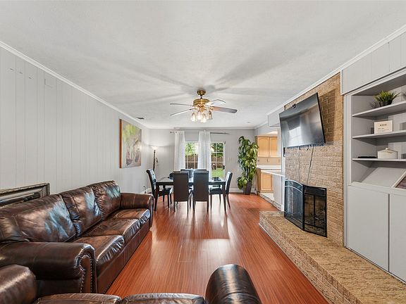 5th image of 613 Misty Glen Dr