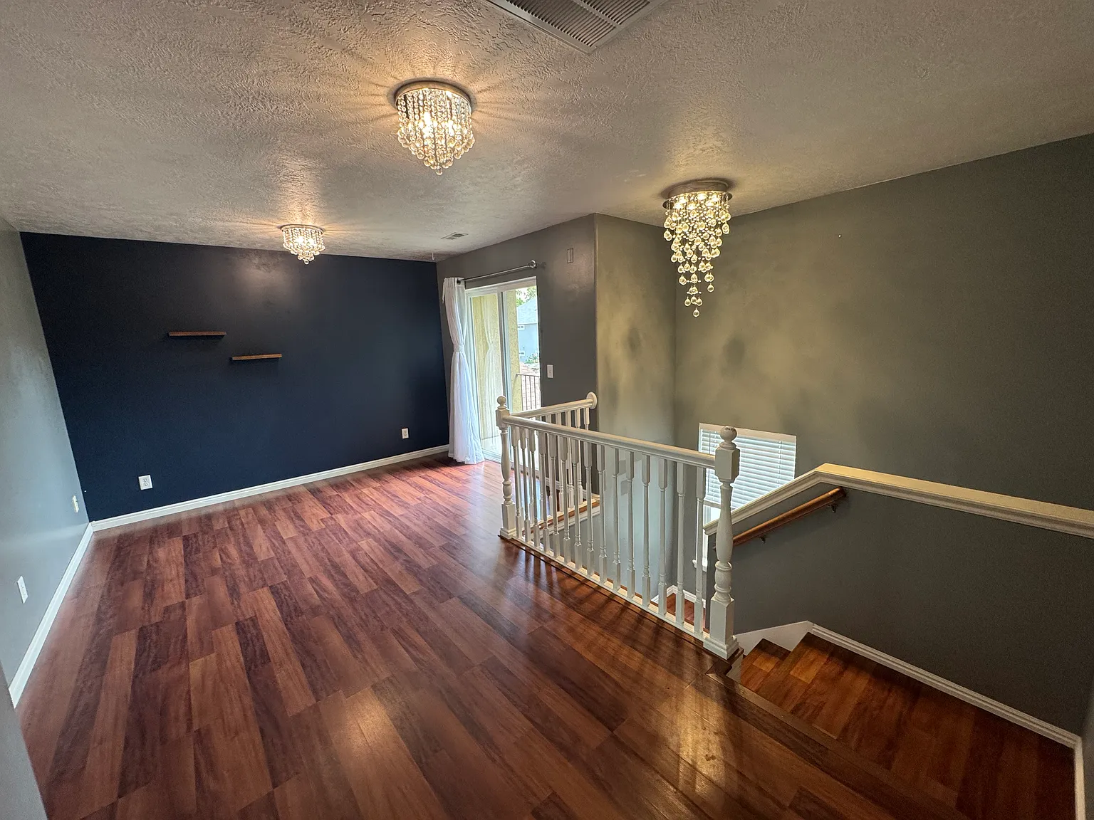 2 bed, 1236 sqft, $1,800 — Photo 2
