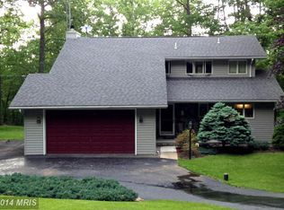 335 High Mountain Rd, Shippensburg, PA 17257