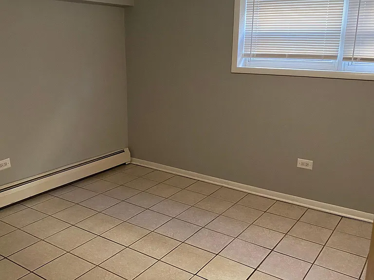 7353 N Waukegan Rd #GARDEN — Photo 6