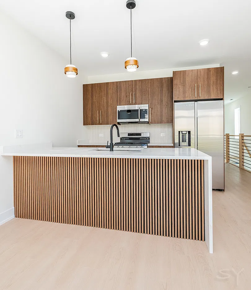 3 bed, 1300 sqft, $2,600 — Photo 4