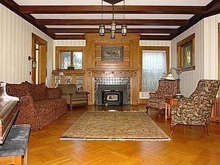 2nd image of 87 N Mountain Ave