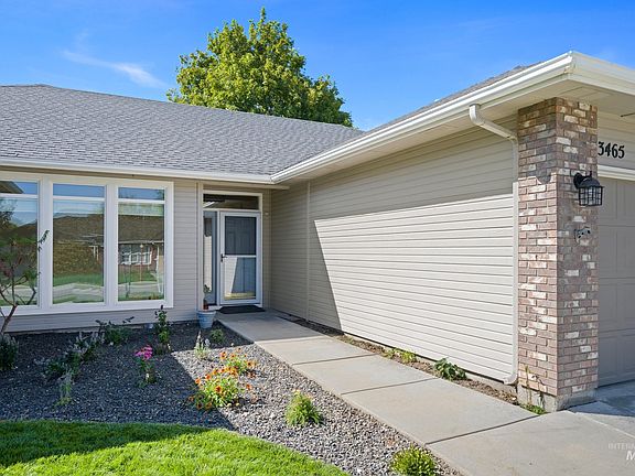 3rd image of 3465 W Woodmont Dr