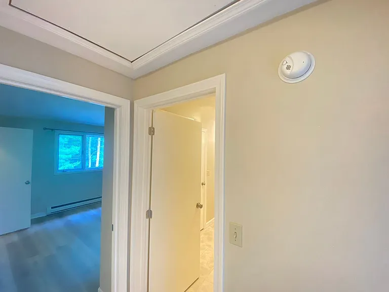 18 Profile Cir — Photo 10