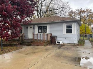 3119 Lakeview Blvd, Monroe, MI 48162