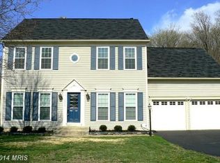 16045 Kings Mountain Rd, Woodbridge, VA 22191