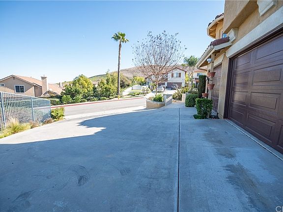 5th image of 4720 Torrey Pines Dr