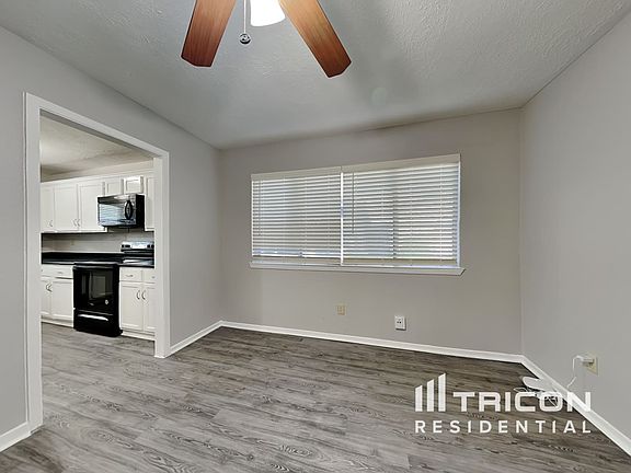 4th image of 17226 Artwood Ln