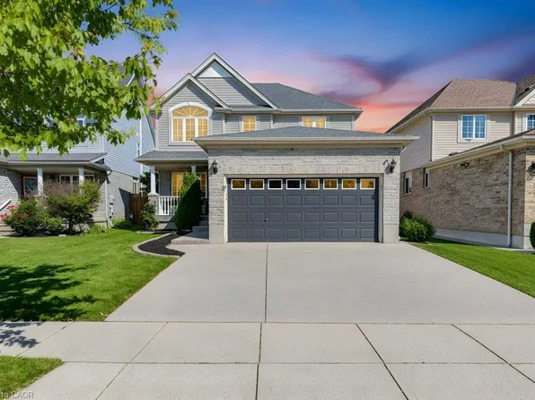 88 Decaro Cres, Cambridge, ON N3C 4N2