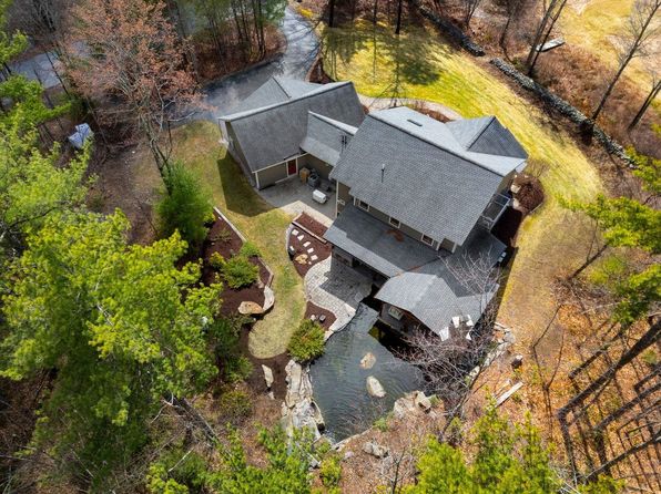10 Mountain View Court, Milford, NH 03055