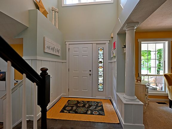 4th image of 13462 Greenbriar Dr