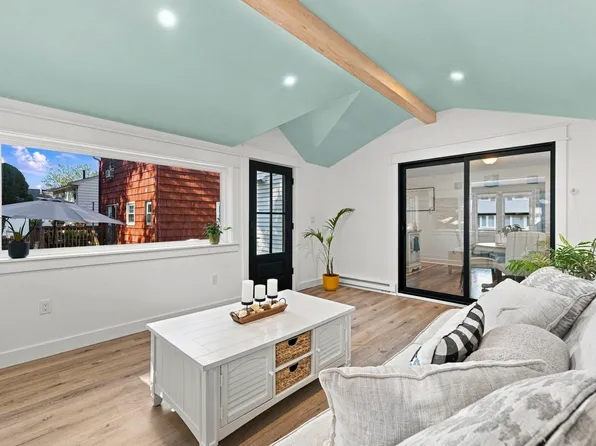 111 Mitchell Ave, Medford, MA 02155