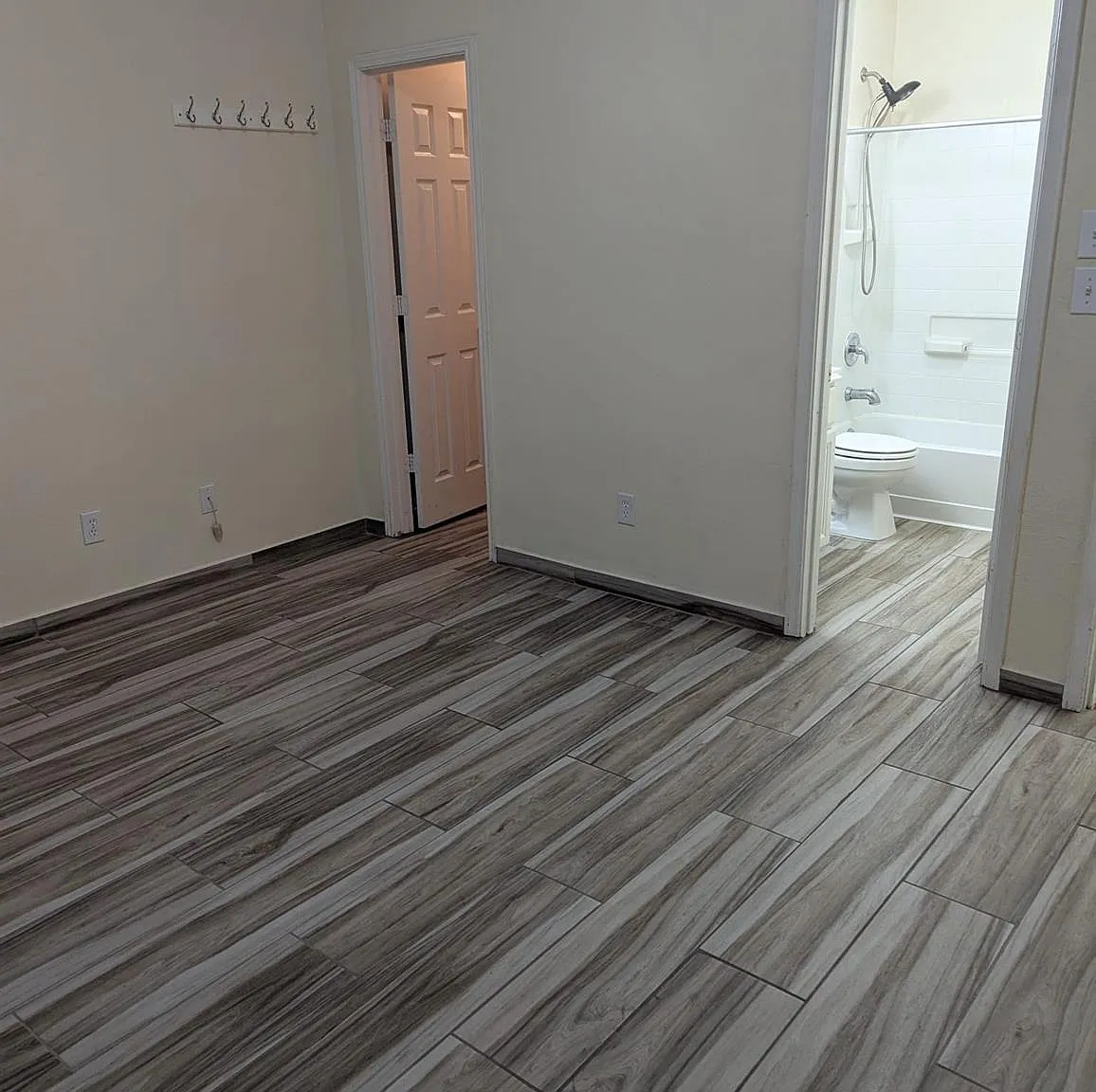 3 bed, 2.0 bath, 1378 sqft, $1,750 — Photo 4