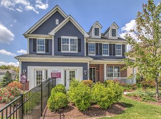 16011 W Pennyroyal Ln, Lockport, IL 60441