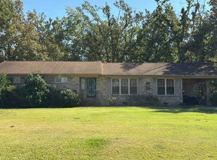 21 County Road 233, Farmington, MS 38834