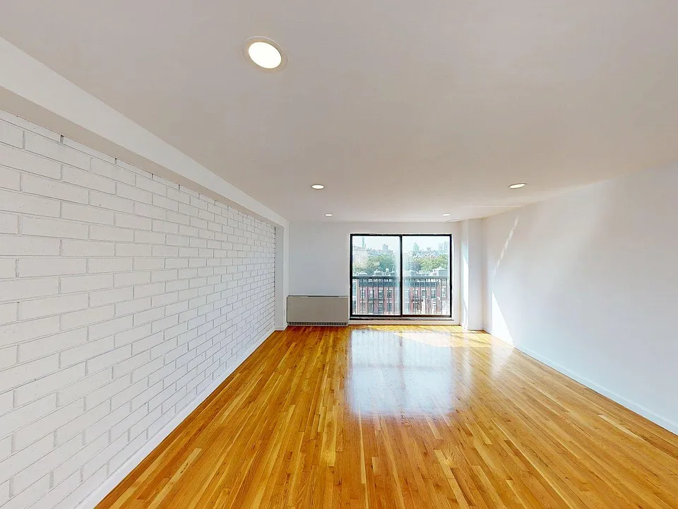 10 Jones St #6C