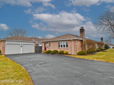 5776 Tavistock Ln, Macungie, PA, 18062