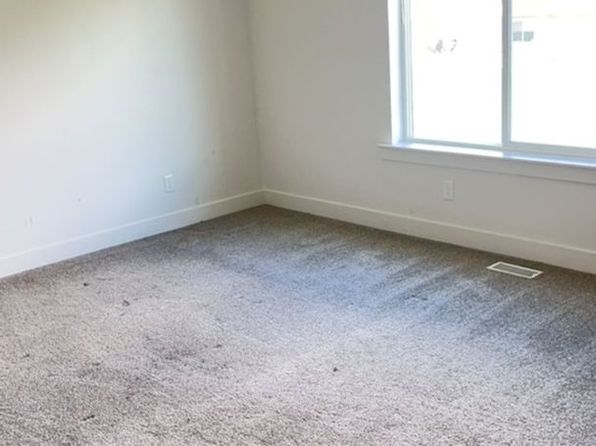 427 S 1540 E, Hyrum, UT 84319