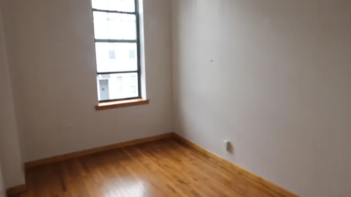 Rented by Nooklyn NYC LLC | media 41