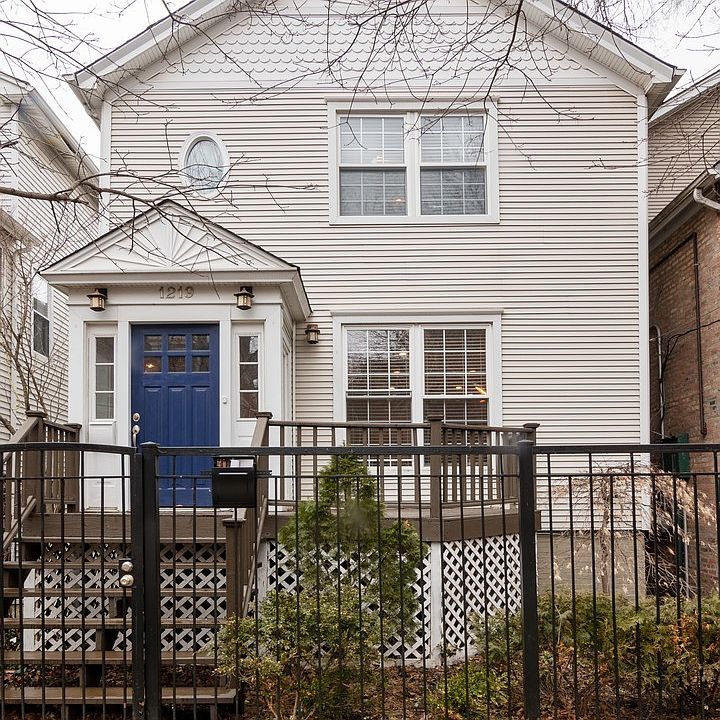 1st image of 1219 N Marion Ct #1