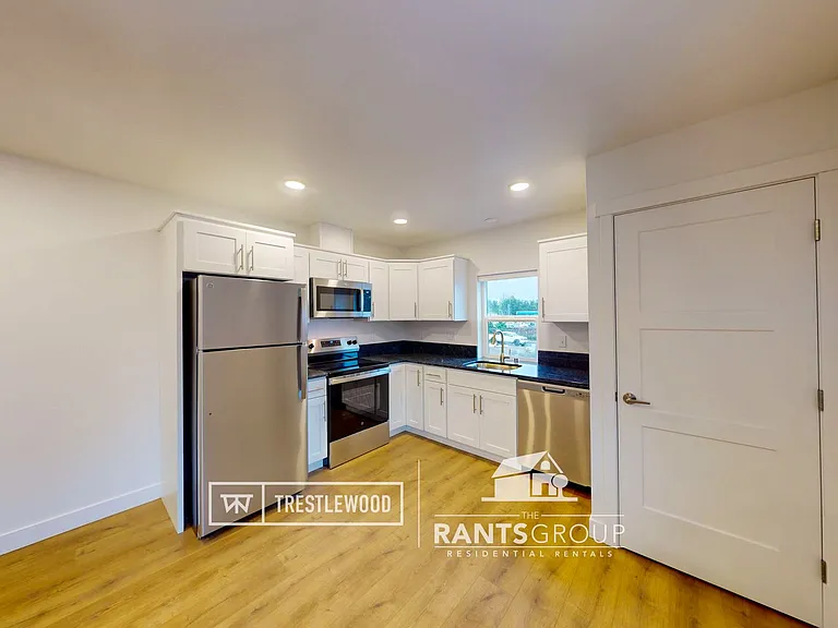 Trestlewood Townhomes — Photo 12