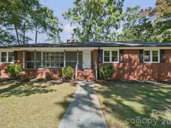 719 Avondale Ave, Albemarle, NC 28001