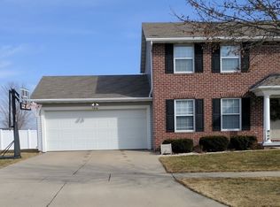 1318 Meadow View Ln, De Pere, WI 54115