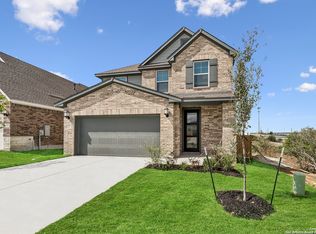 112 Radnor Rd, New Braunfels, TX 78130