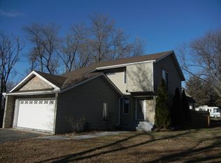 8890 N Shore Trl N, Forest Lake, MN 55025