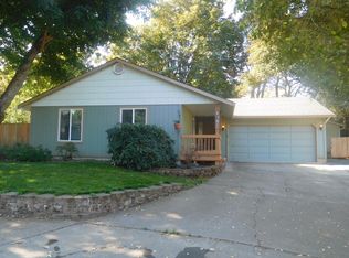 8192 SW Seminole Trl, Tualatin, OR 97062