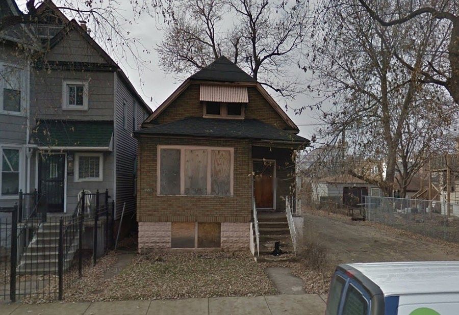 1st image of 6838 S Claremont Ave