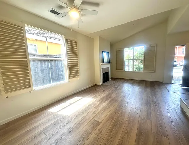 Arnold Dr — Photo 2