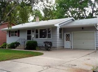 1421 Winchell St, Saint Paul, MN 55106