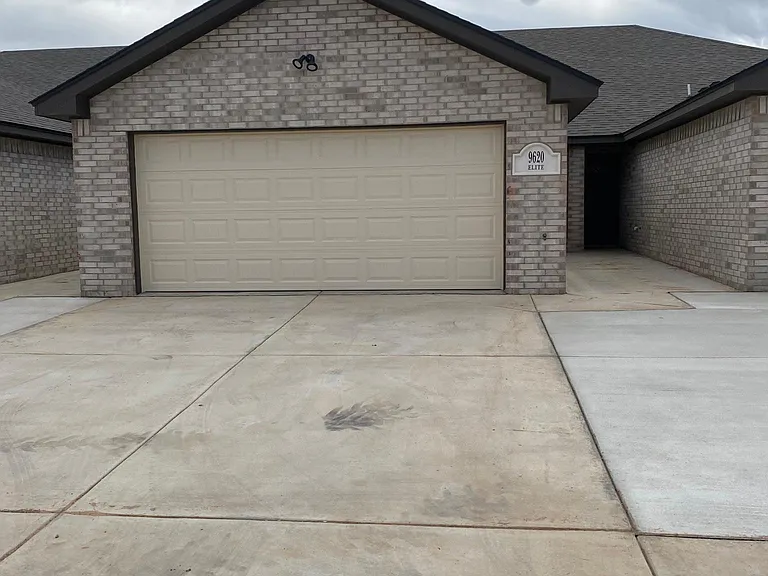 9620 Elite St — Photo 2