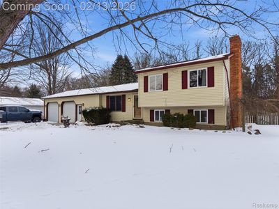 2222 Landmark Dr, Lapeer, MI, 48446