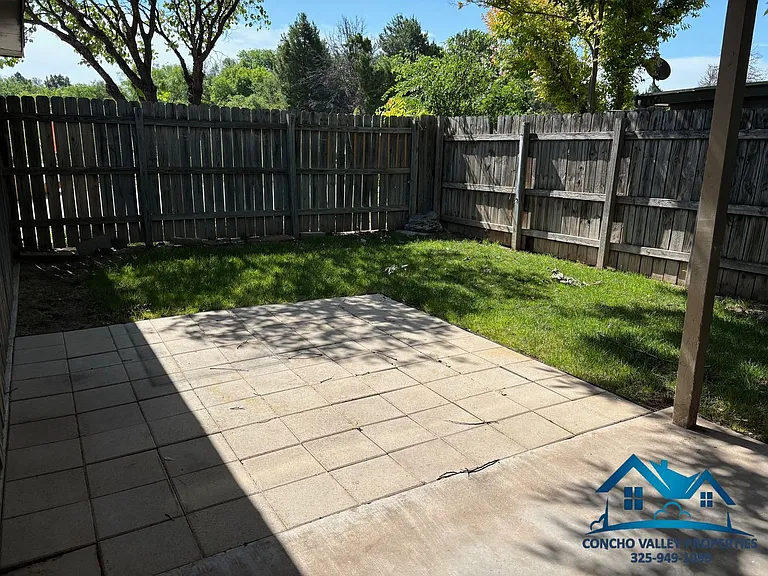 116 Hidalgo St — Photo 14