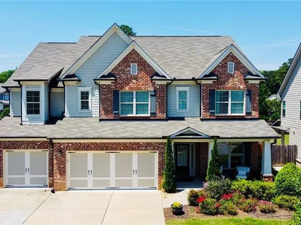 724 Laura Jean Ct, Buford, GA 30518