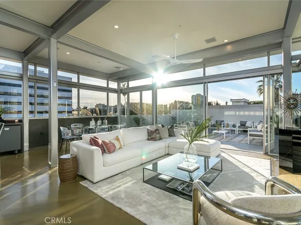 139 S Los Robles Ave Unit 401, Pasadena, CA 91101