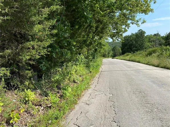 1 Oak Hill Ln, Cuba, MO 65453