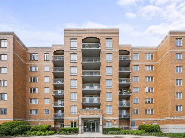 6807 N Milwaukee Ave APT 601, Niles, IL 60714